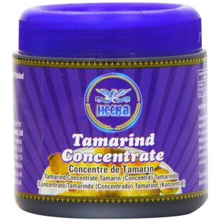 Heera Tamarind Concentrate Squeezy 300 gms